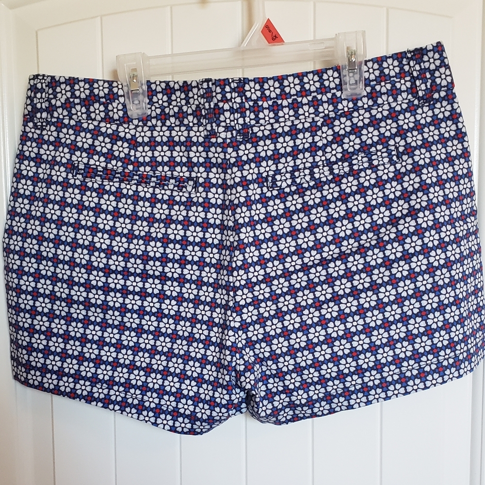 Khakis by GAP, shorts